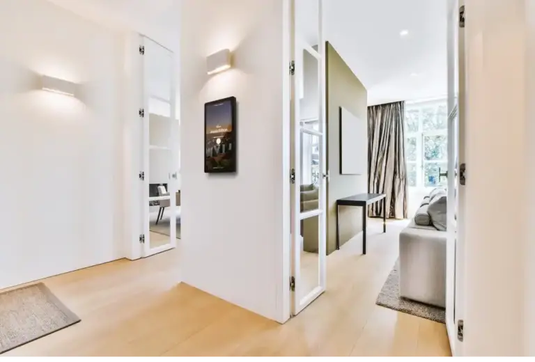 Vacation Rental Interactive Display: The Future of Guest Engagement