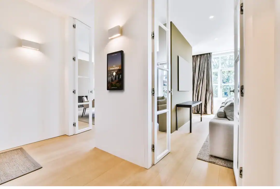 Vacation Rental Interactive Display: The Future of Guest Engagement
