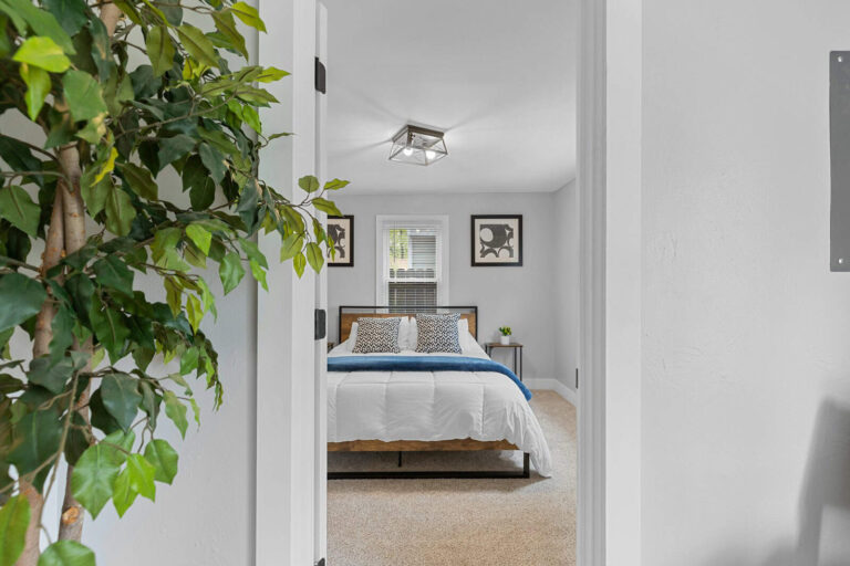 How to Get Superhost Status on Airbnb